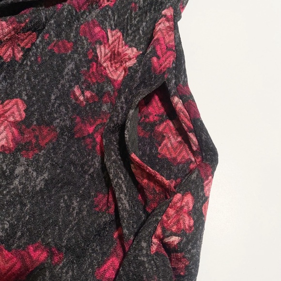 Susan Graver Floral Long Line Pocket Cardigan - Picture 9 of 12